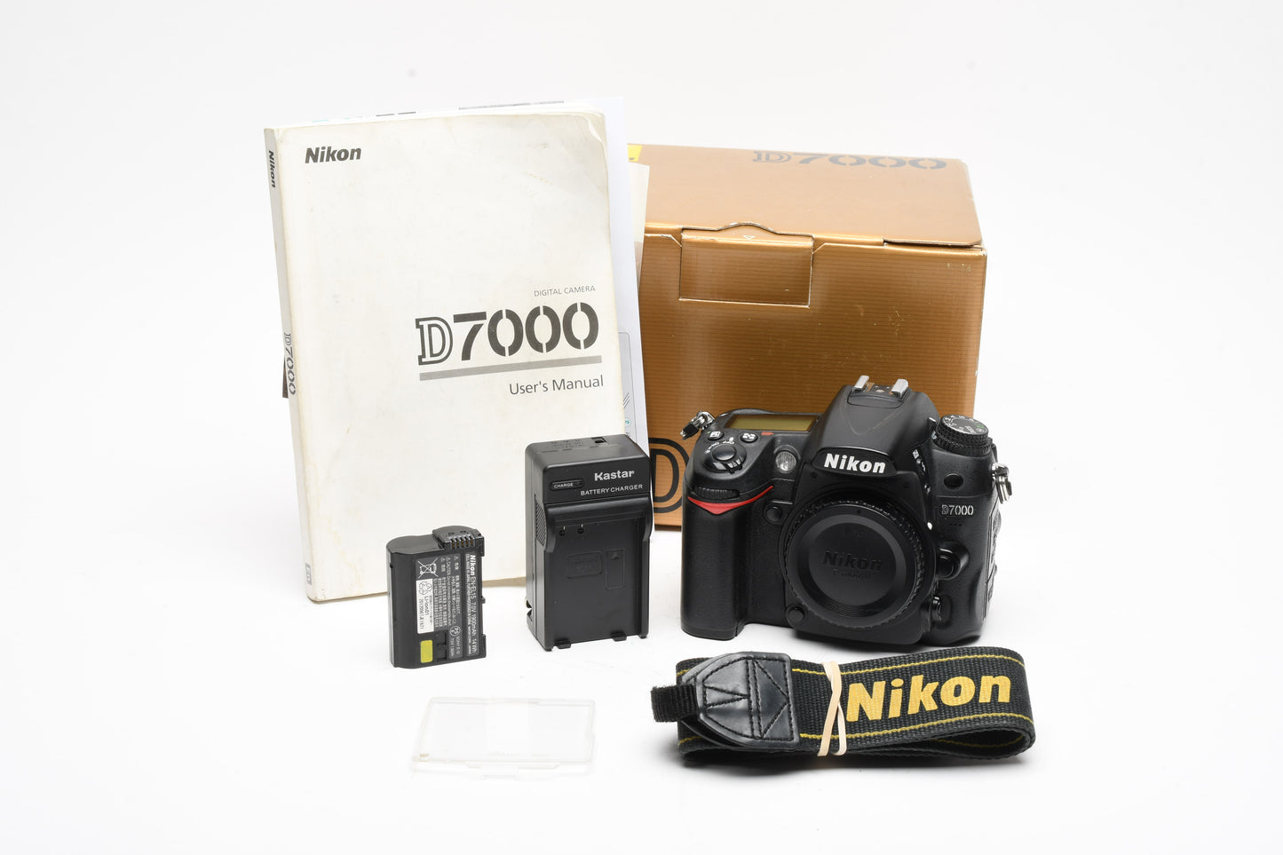 Nikon D7000 16.2MP DSLR, batt, charger, strap, 62K Acts, Nice