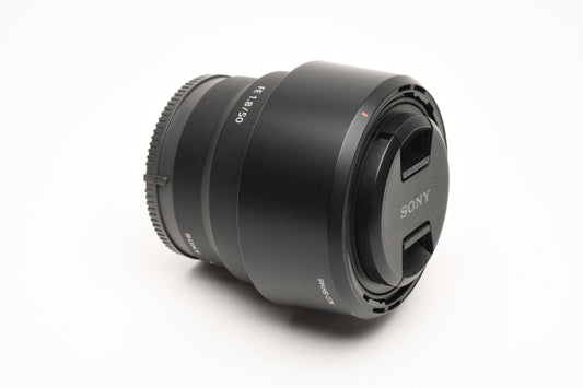 Sony 50mm f1.8 FE SEL50F18F Prime lens, Hood, Great