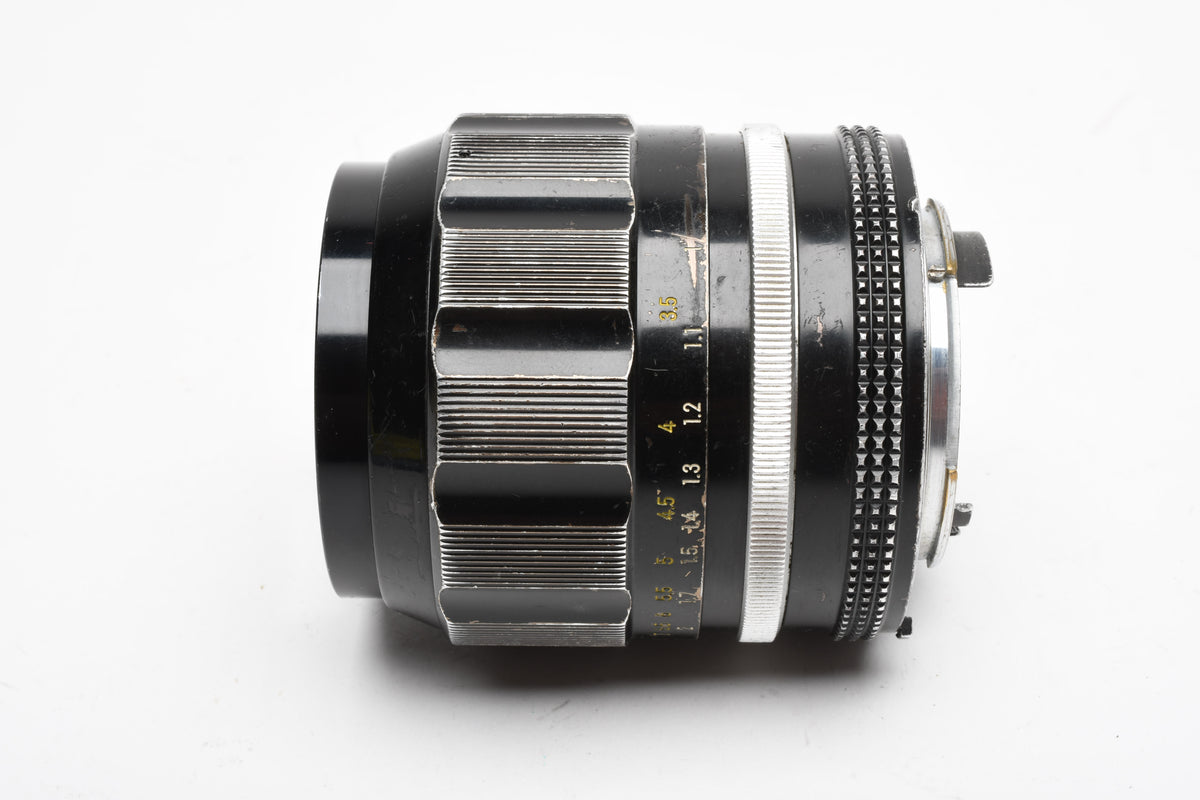 Nikon Nikkor-PC Auto 105mm f2.5 Ai portrait lens w/caps, Bargain, Read*