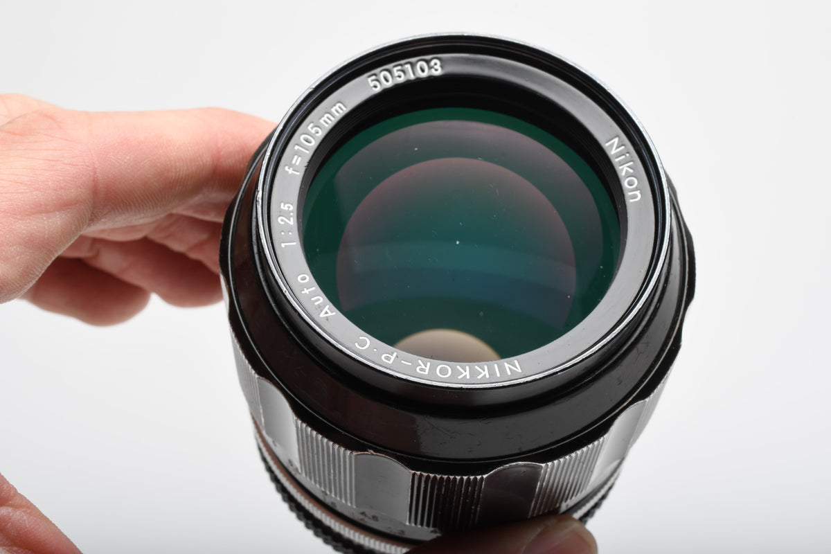 Nikon Nikkor-PC Auto 105mm f2.5 Ai portrait lens w/caps, Bargain, Read*