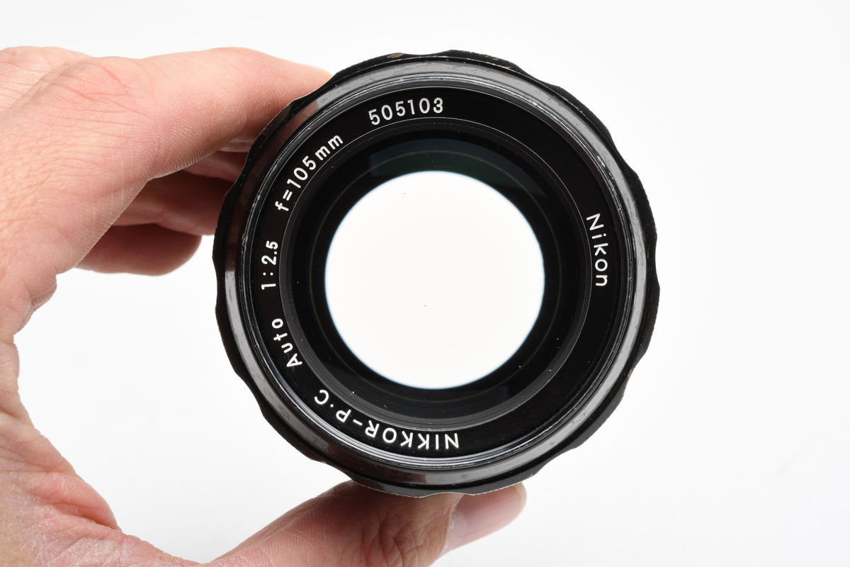 Nikon Nikkor-PC Auto 105mm f2.5 Ai portrait lens w/caps, Bargain, Read*