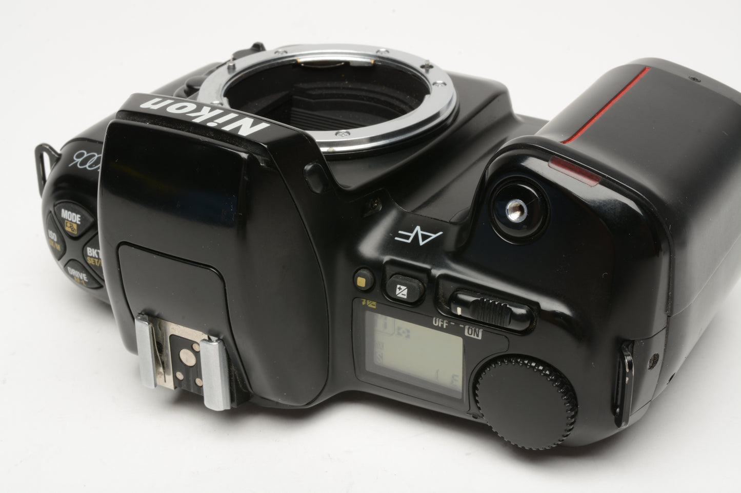 Nikon N6006 35mm SLR Body, cap, tested, clean