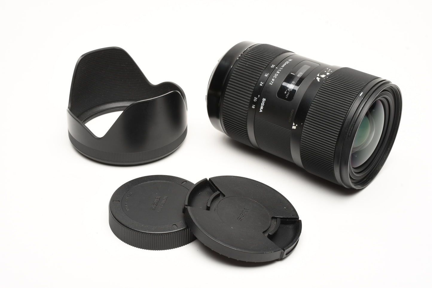 Sigma 18-35mm f1.8 DC HSM for Canon EF Mount, w/hood, caps, Sharp!