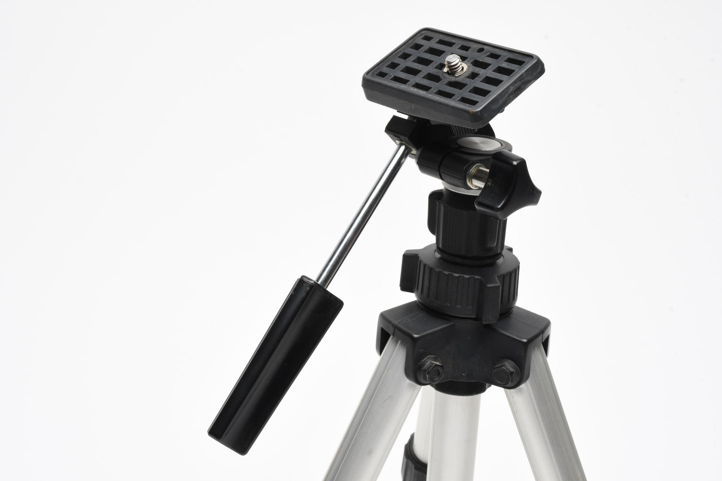 Slik 450G Lightweight Compact Minipod tripod, 12" folded, 34" expanded