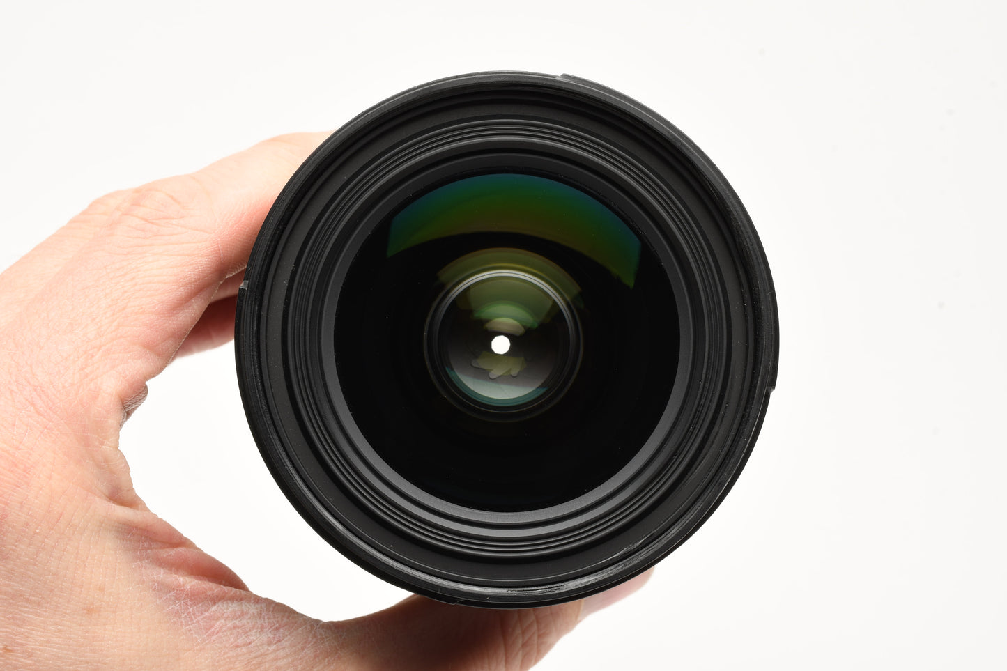 Sigma 18-35mm f1.8 DC HSM for Canon EF Mount, w/hood, caps, Sharp!