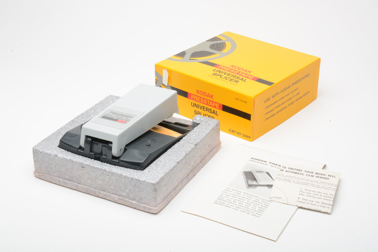 Kodak Presstape Universal movie film splicer, Boxed, clean w/tapes