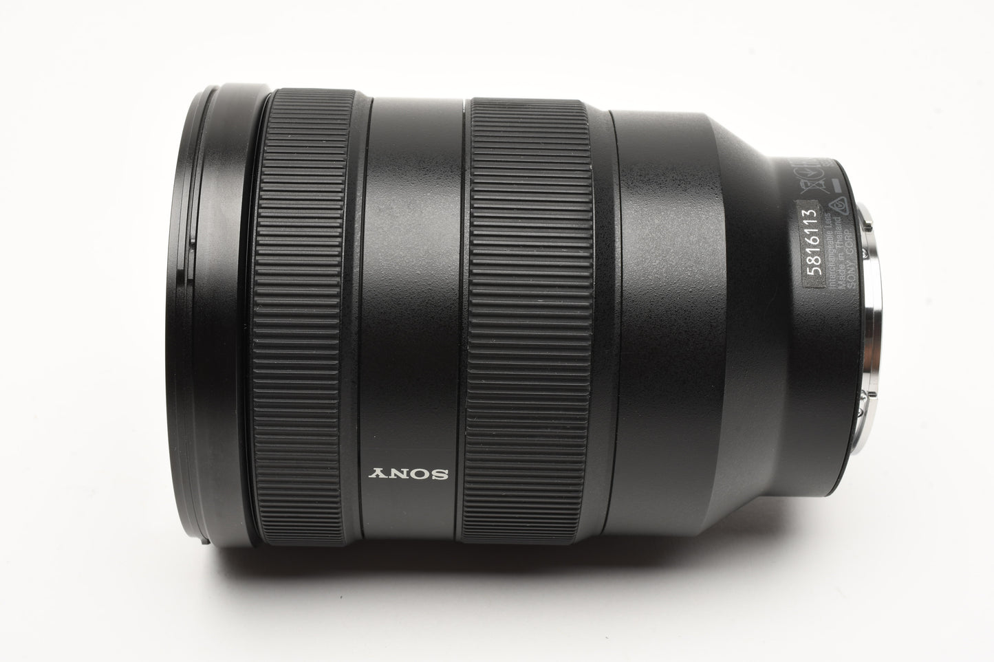 Sony FE 24-105mm f4 GM OSS zoom lens, hood, caps, Very clean & sharp