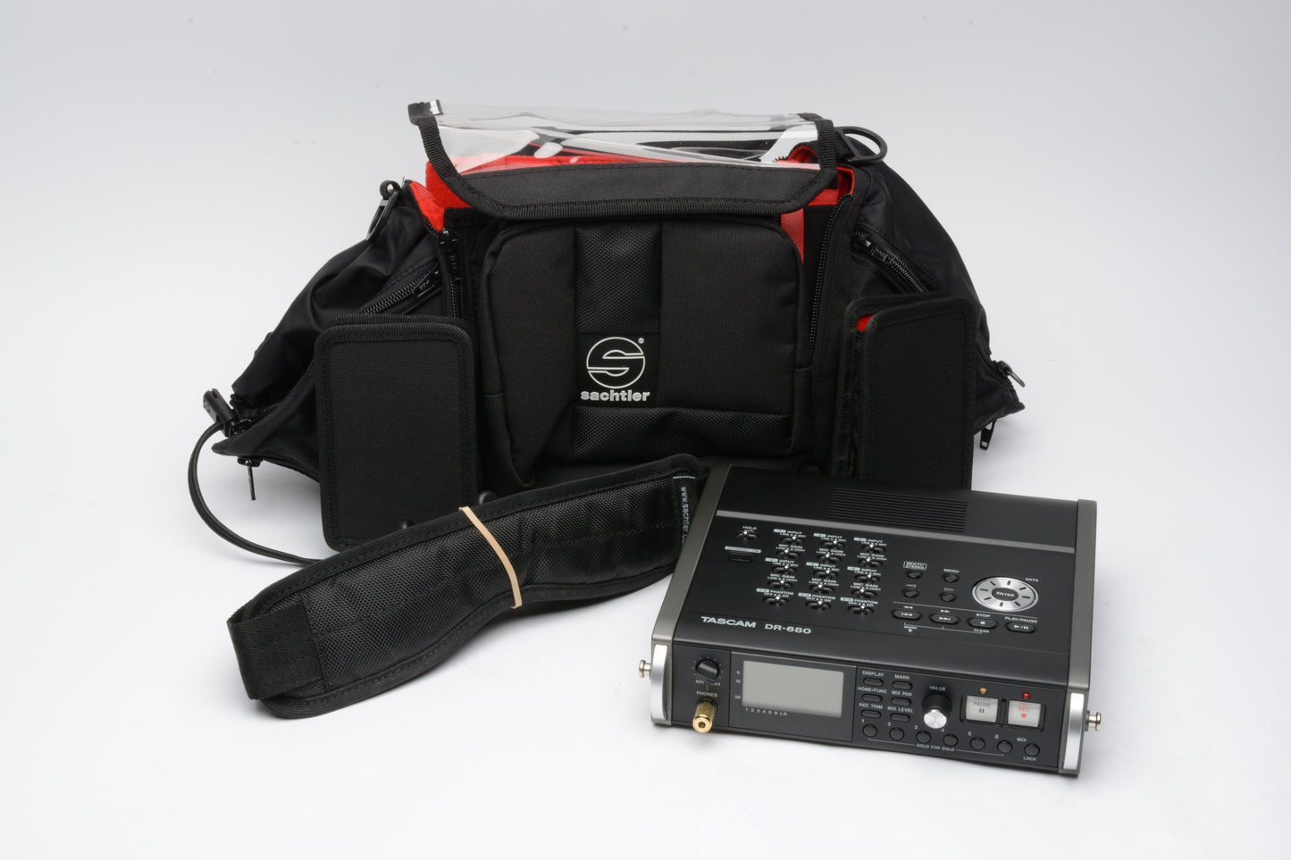 Tascam DR680 8-Track Audio Portable recorder in nice Sachtler carrying case