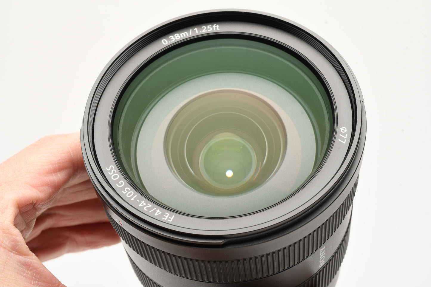 Sony FE 24-105mm f4 GM OSS zoom lens, hood, caps, Very clean & sharp