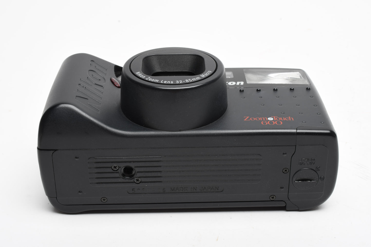 Nikon zoom touch 600 35mm Point&Shoot camera w/32-85mm zoom, Manual, Tested