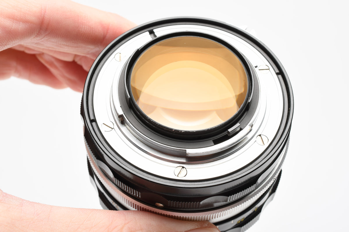 Nikon Nikkor-S 50mm f1.4 Non-AI Prime lens w/caps, sharp!