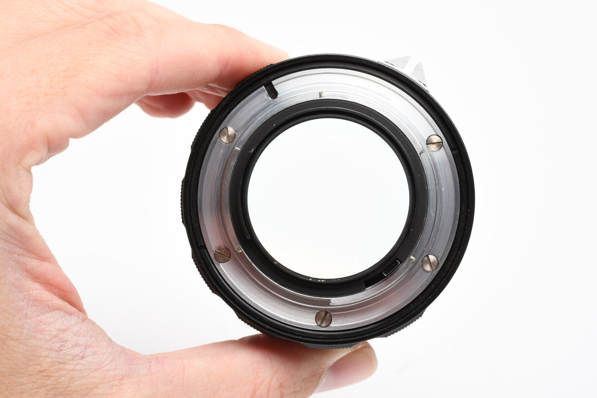 Nikon Nikkor-S 50mm f1.4 Non-AI Prime lens w/caps, sharp!