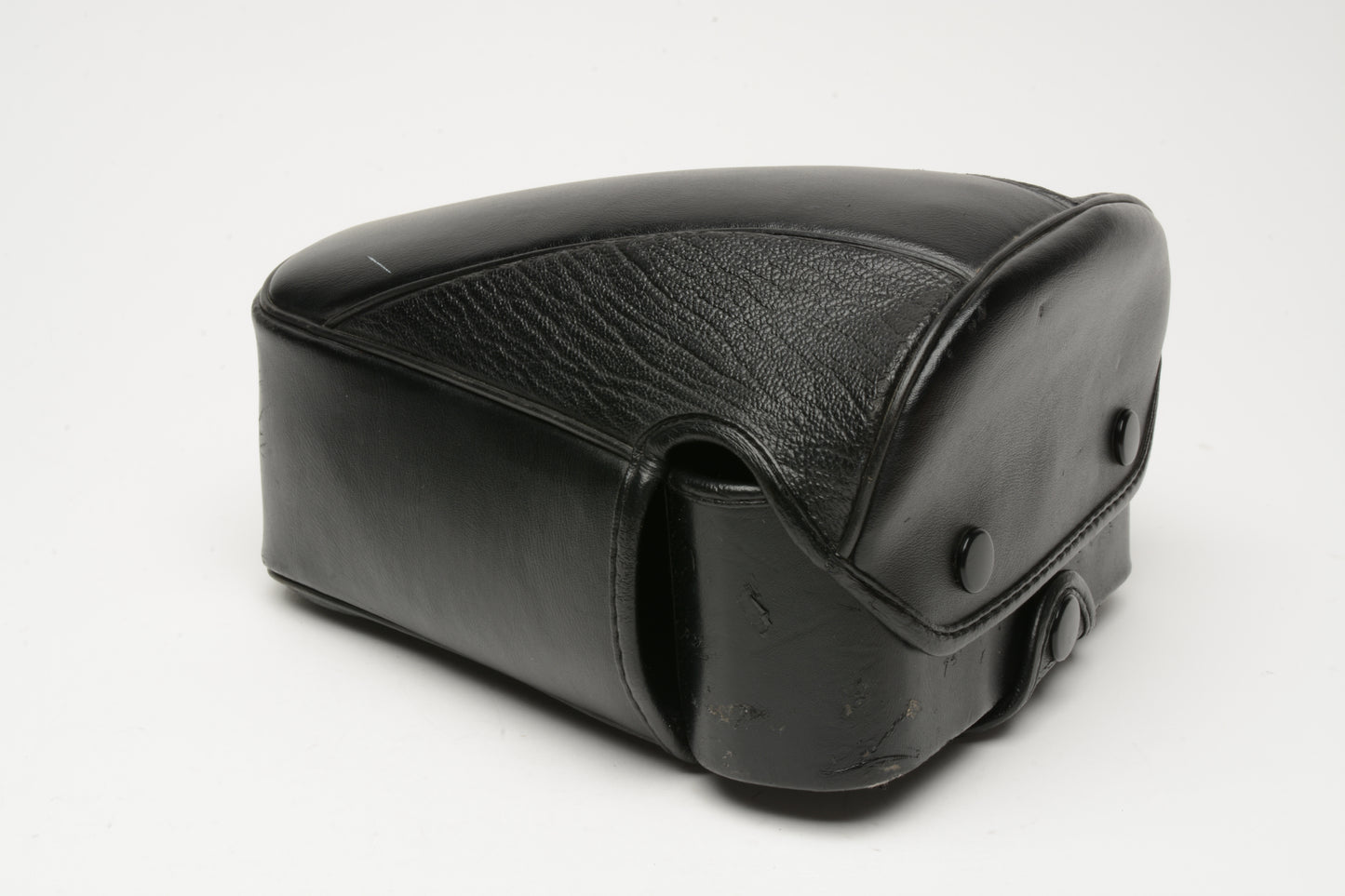 Nikon CF-46 Eveready camera case (top and bottom covers) for N6006