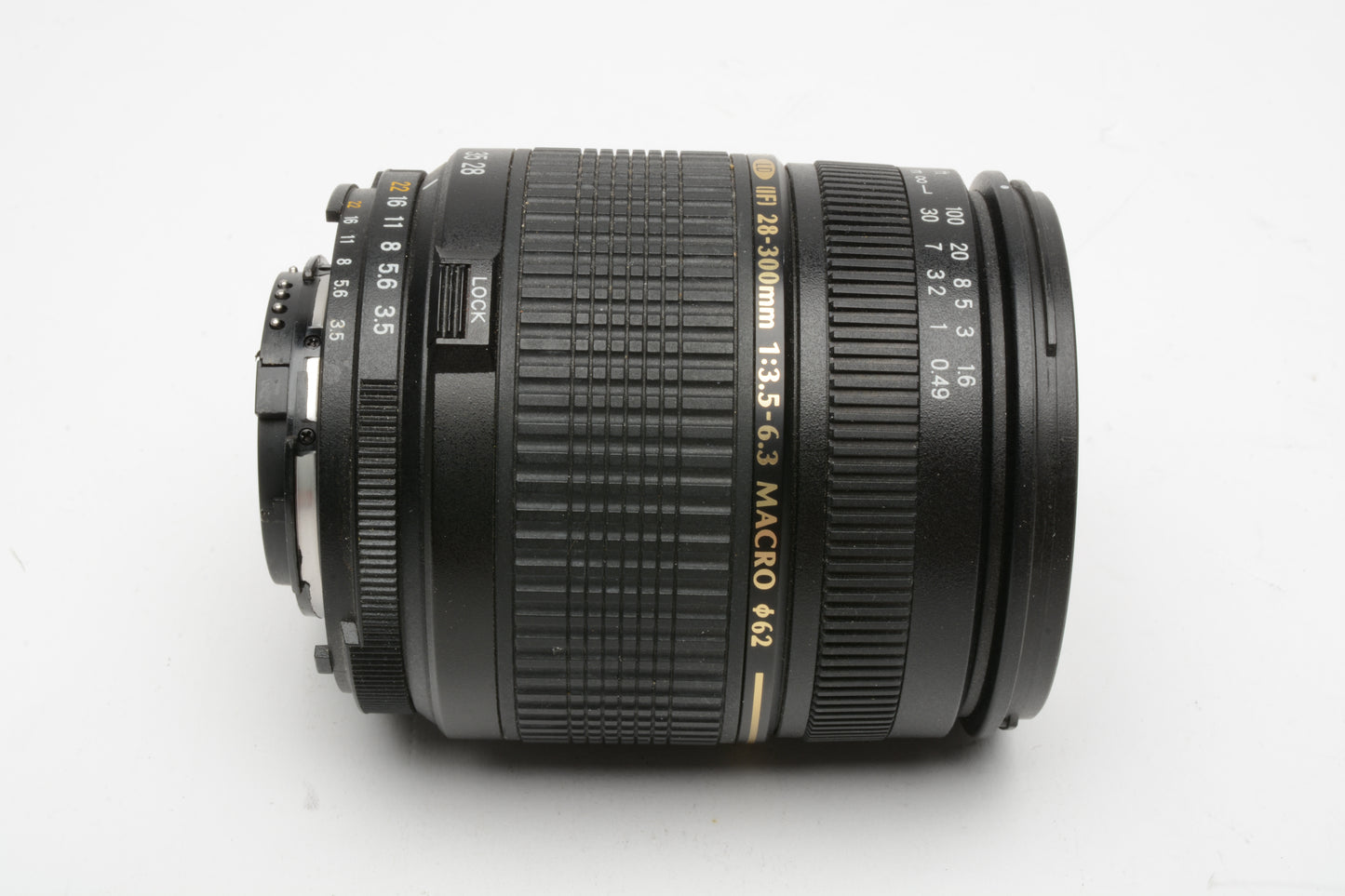 Tamron AF 28-300mm f3.5-6.3 XR Di LD ASPH IF Macro Nikon A06 w/Hood+81A