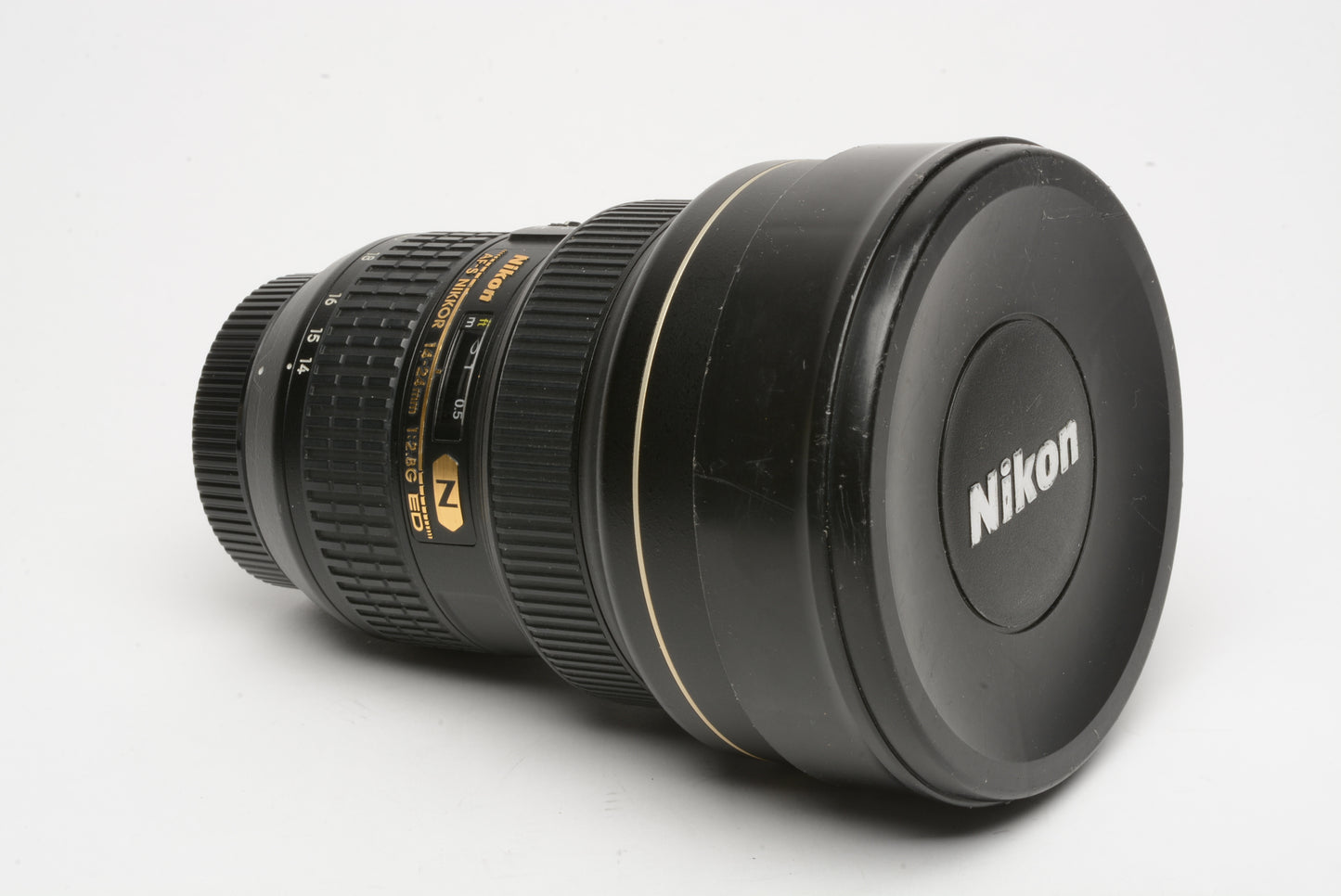 Nikon AF-S Nikkor 14-24mm f/2.8 G ED N w/Caps, very sharp, *Read