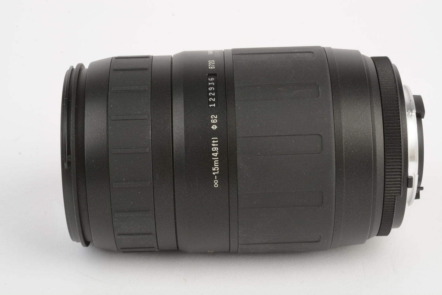 Tamron AF 75-300mm F4-5.6 LD Macro AF-D Zoom lens Nikon Mount, Boxed 672D