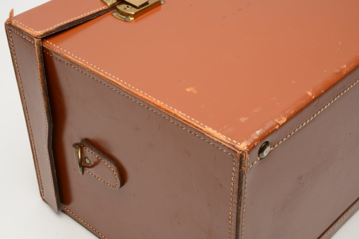 Linhof leather 4x5 case measures ~18 x 8.5 x 10.5", Very nice & clean