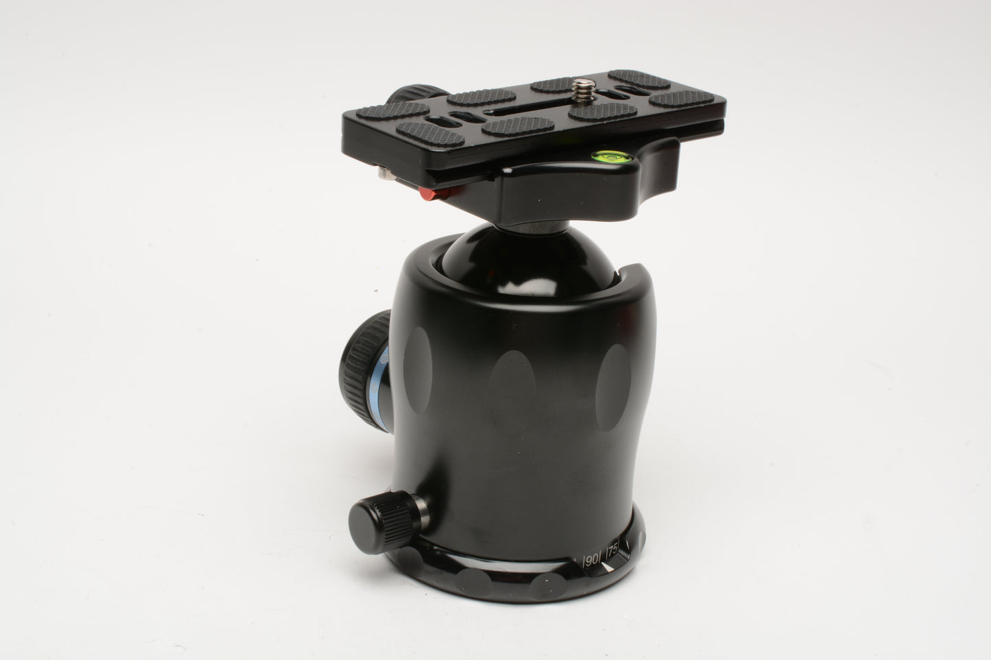 Sirui K-40X Ball Head w/QR 4" QR plate, Very clean, Nice!