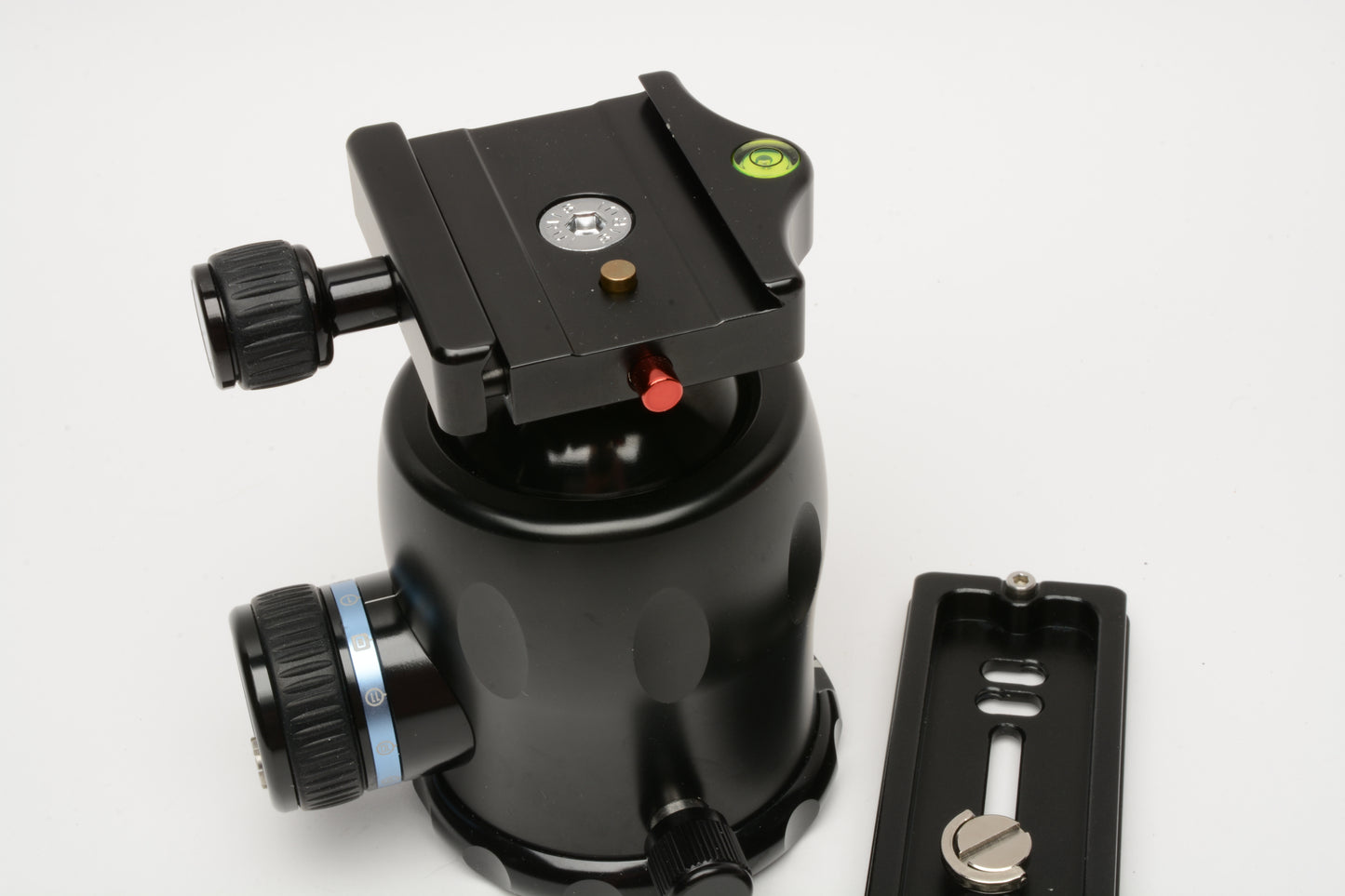 Sirui K-40X Ball Head w/QR 4" QR plate, Very clean, Nice!