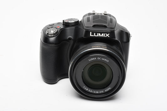 Panasonic DMC-FZ70 16.1 Digital Point&Shoot, batt, charger, strap