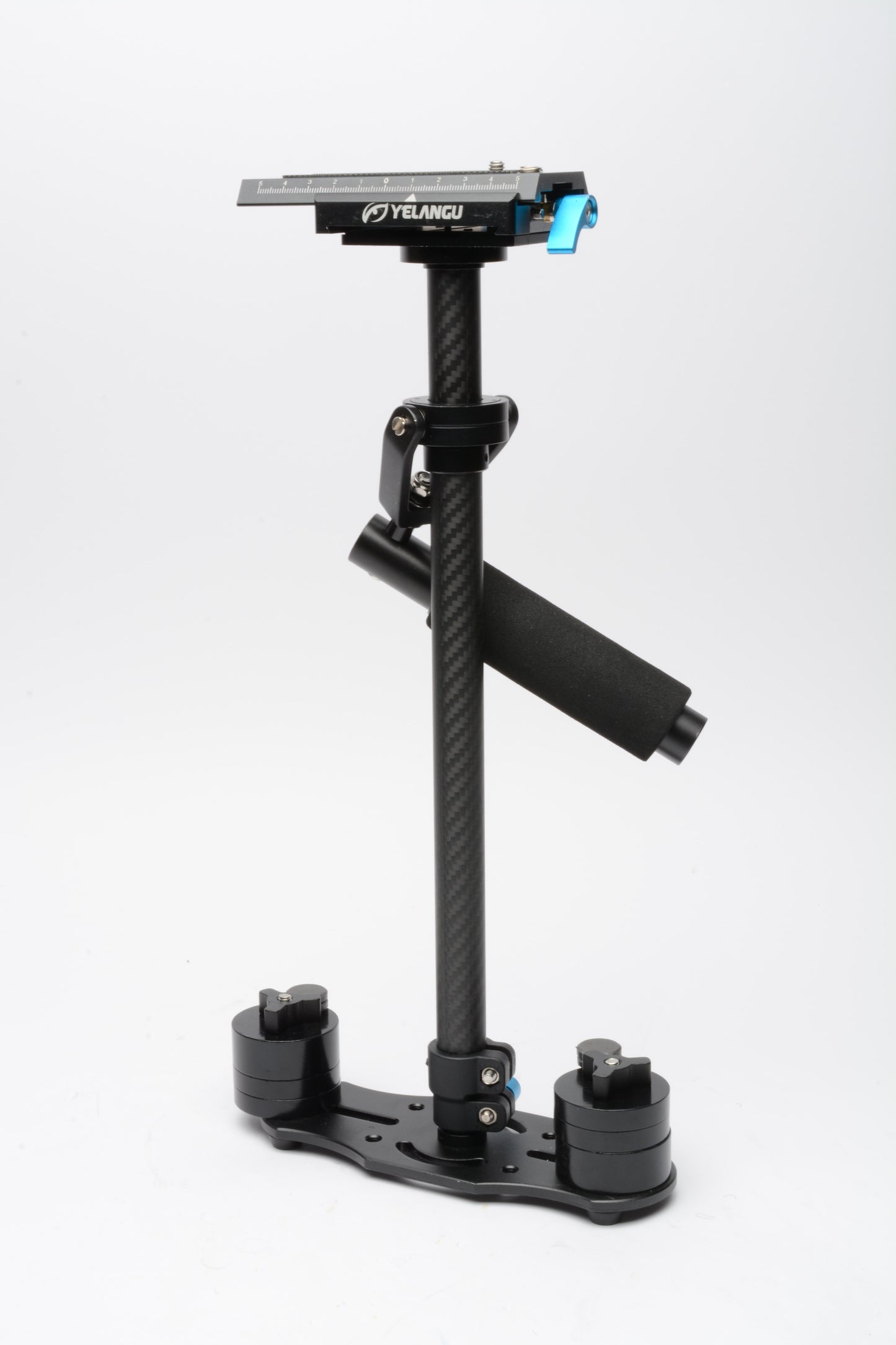 Yelangu S60T Carbon Fiber Handheld DSLR Stabilizer (Black) w/weights, case, QR plate