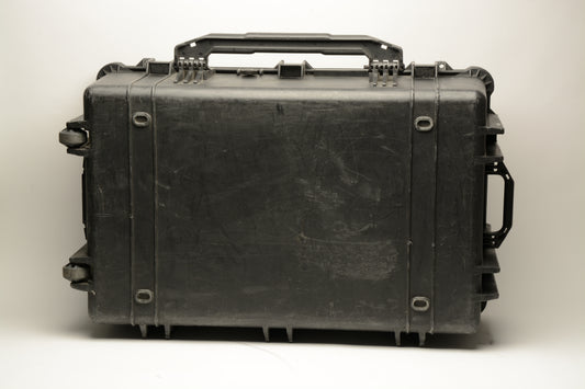 Pelican 1650 wheeled Black Equipment Case Measures ~32x21x13" (Black)