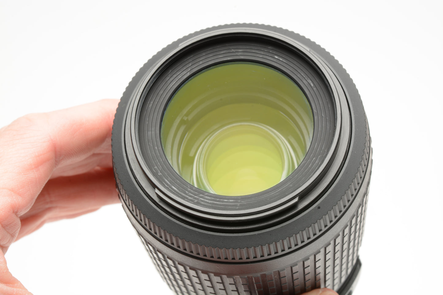 Nikon AFS Nikkor 55-200mm F4-5.6G ED DX VR zoom lens, caps, hood, pouch, Mint-