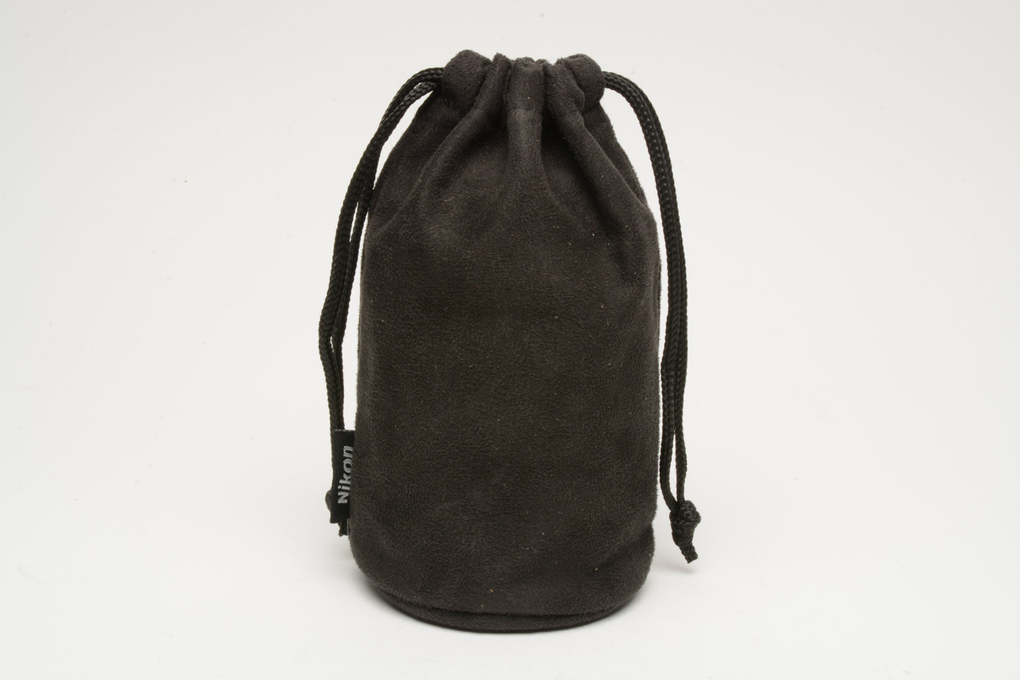 Nikon AFS Nikkor 55-200mm F4-5.6G ED DX VR zoom lens, caps, hood, pouch, Mint-