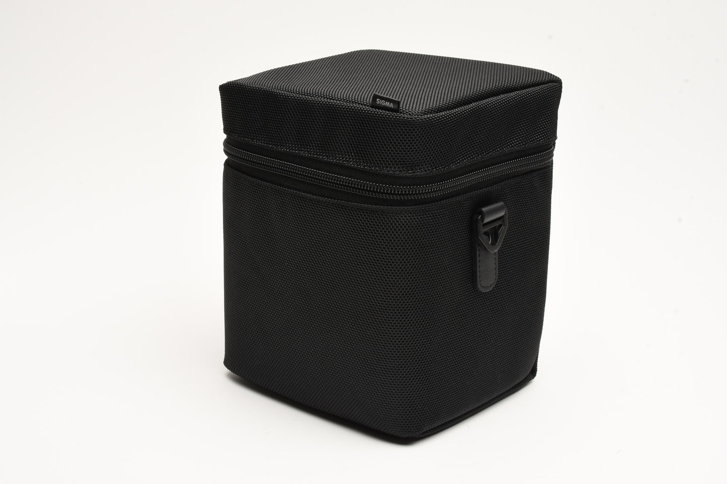 Sigma Art 24-70mm f2.8 DG OS HSM Lens for Sony E-Mount, Mint-, Boxed, USA