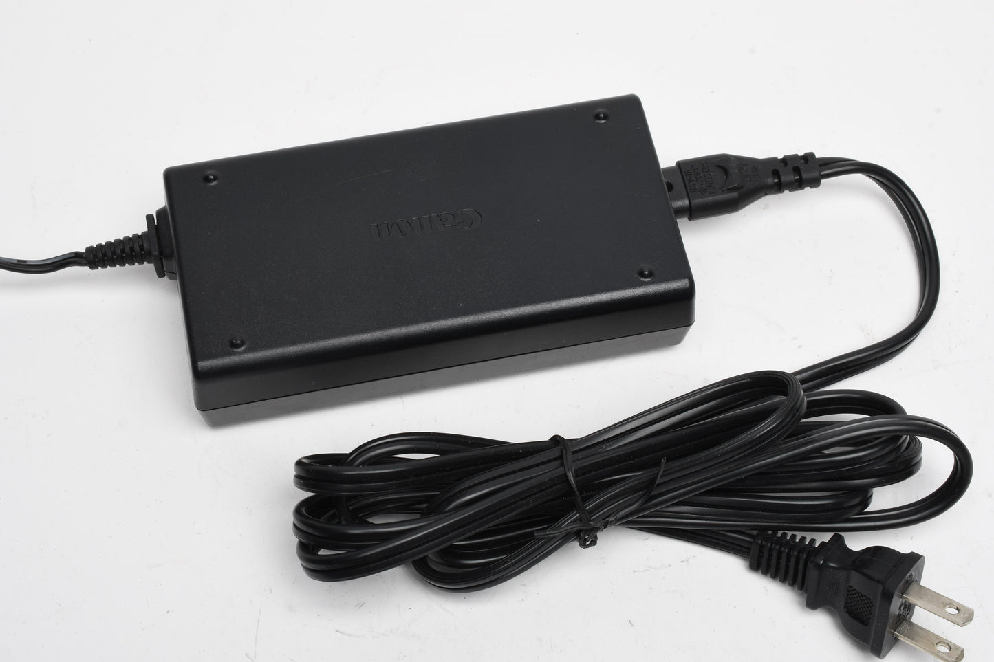Canon CG-A20 battery charger w/ BP-A30 battery, great condition