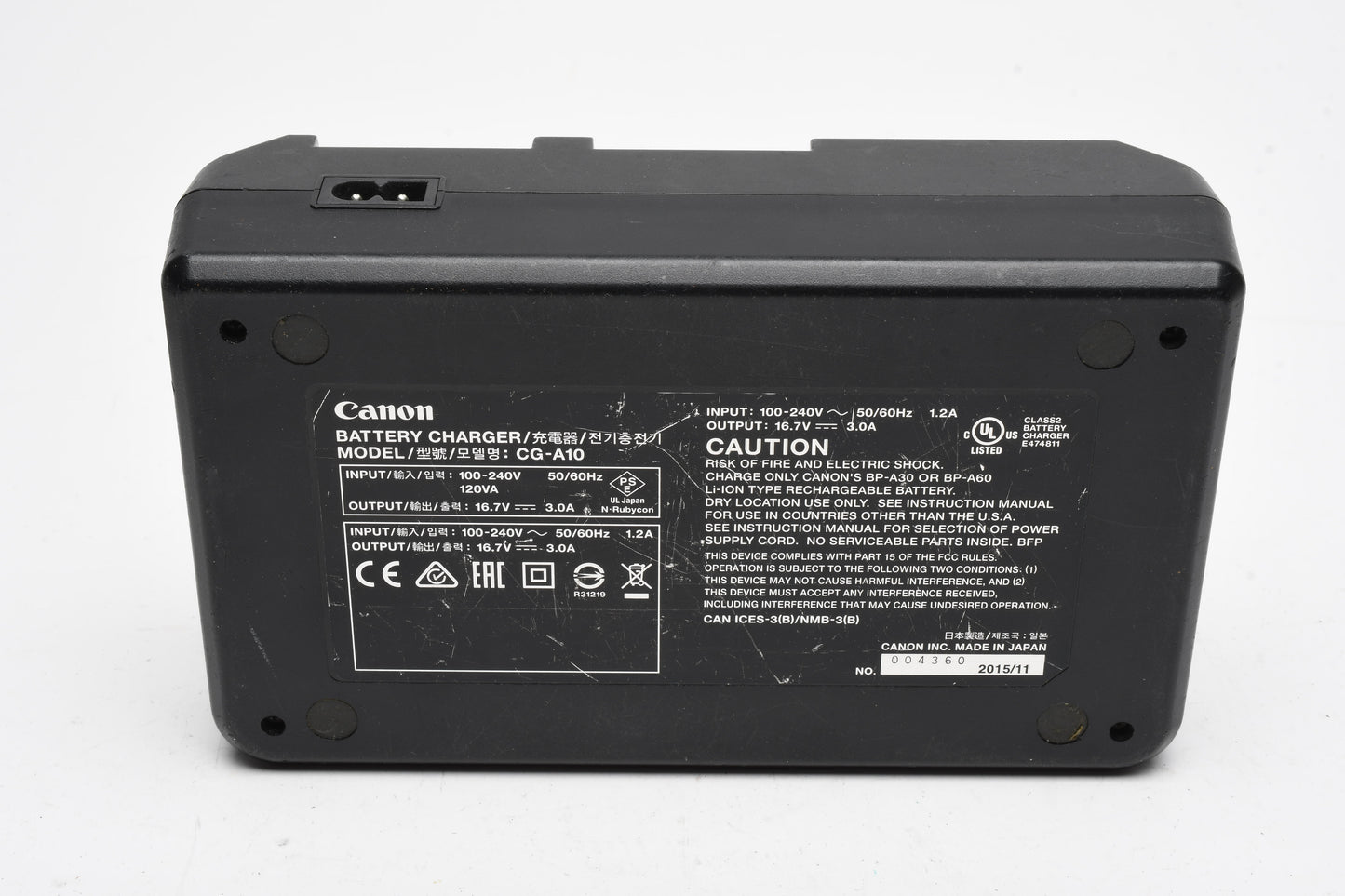 Canon CG-A10 dual battery charger w/ 2X BP-A30 batteries + power cord, great