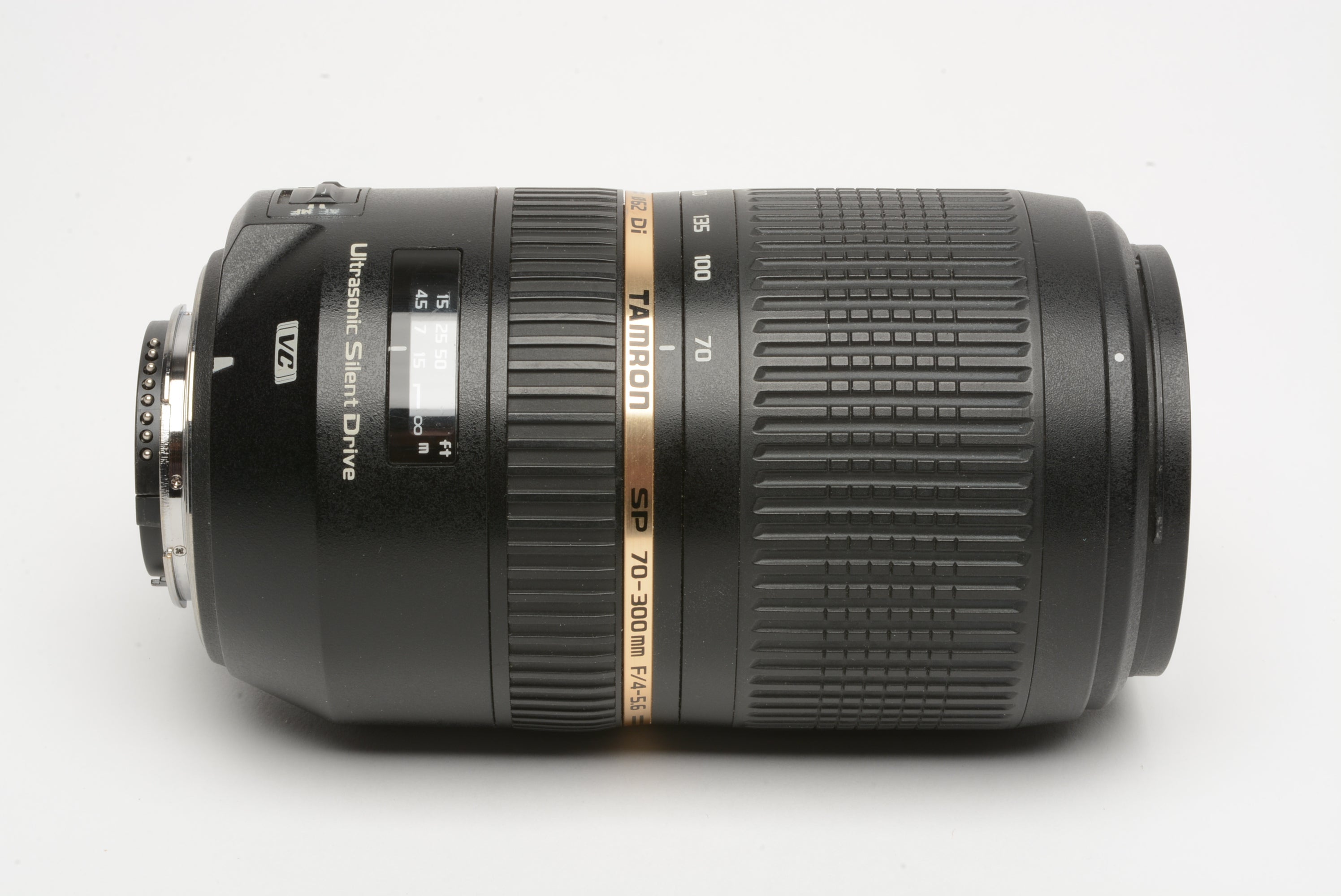 Tamron AF 70-300mm f4-5.6 SP Di zoom lens for Nikon AF A005, hood+