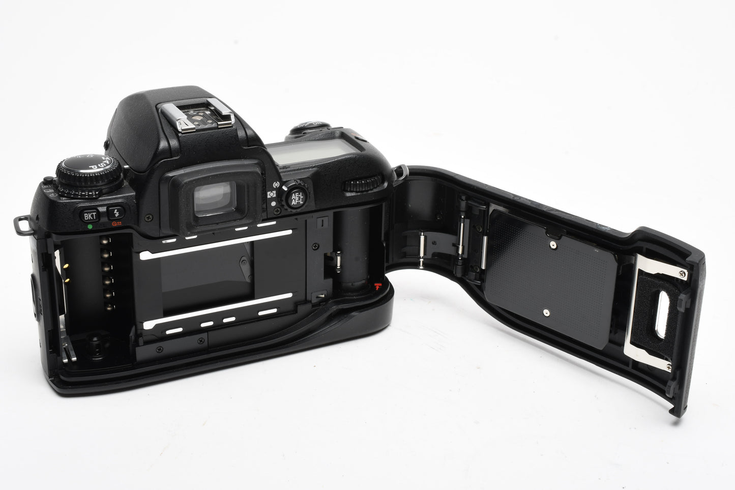 Nikon N80 35mm SLR body, cap, manual, tested, works great