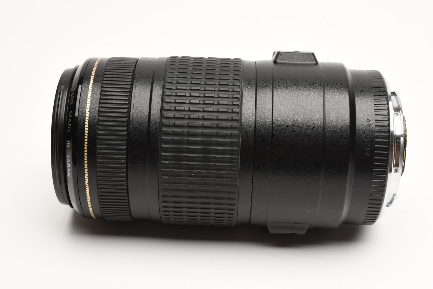 Canon EF 70-300mm f4-5.6 IS USM zoom lens, caps, hood, light use, great!