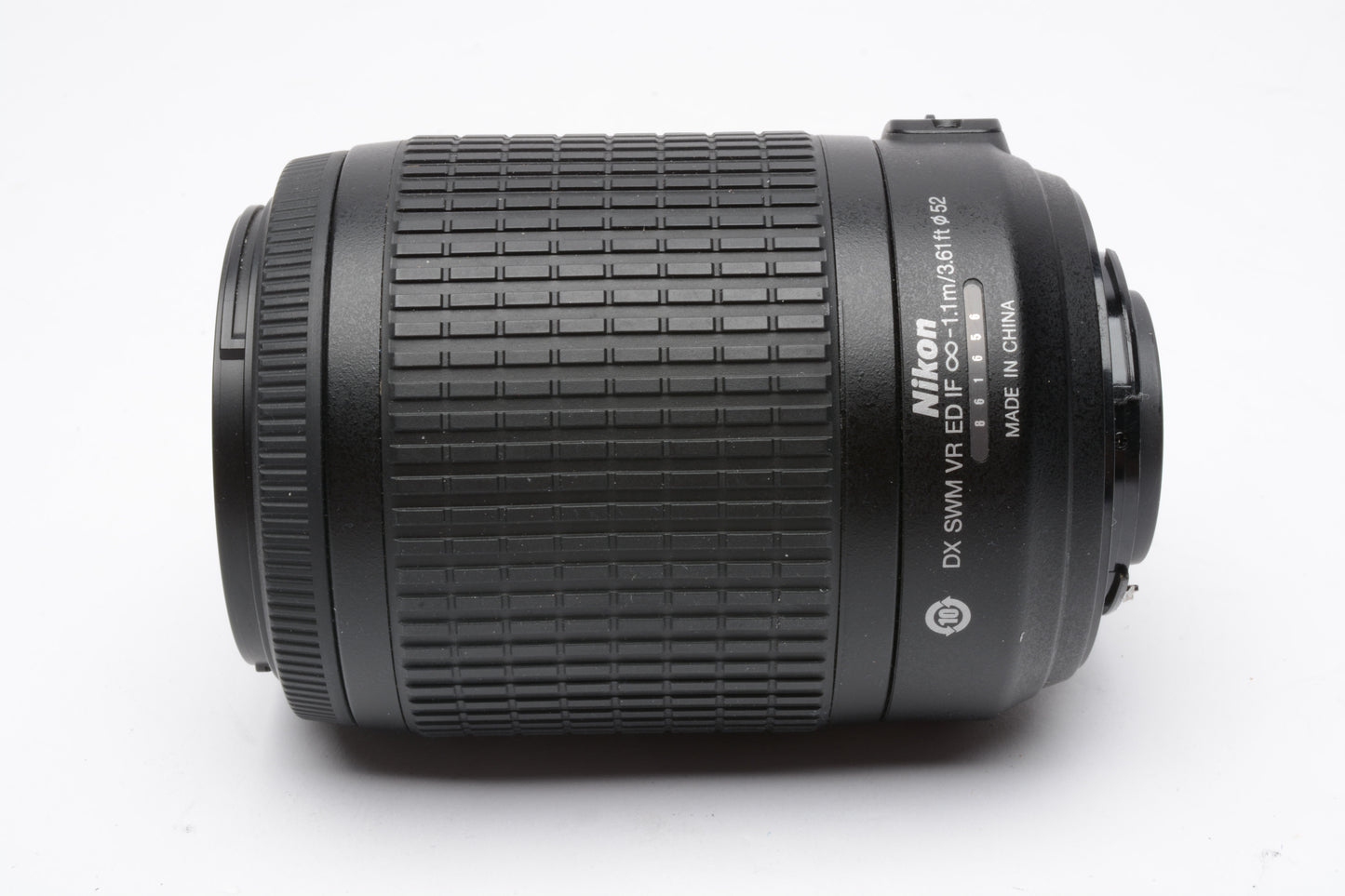 Nikon AF-S Nikkor 55-200mm f4-5.6G ED VR zoom lens, caps + manual