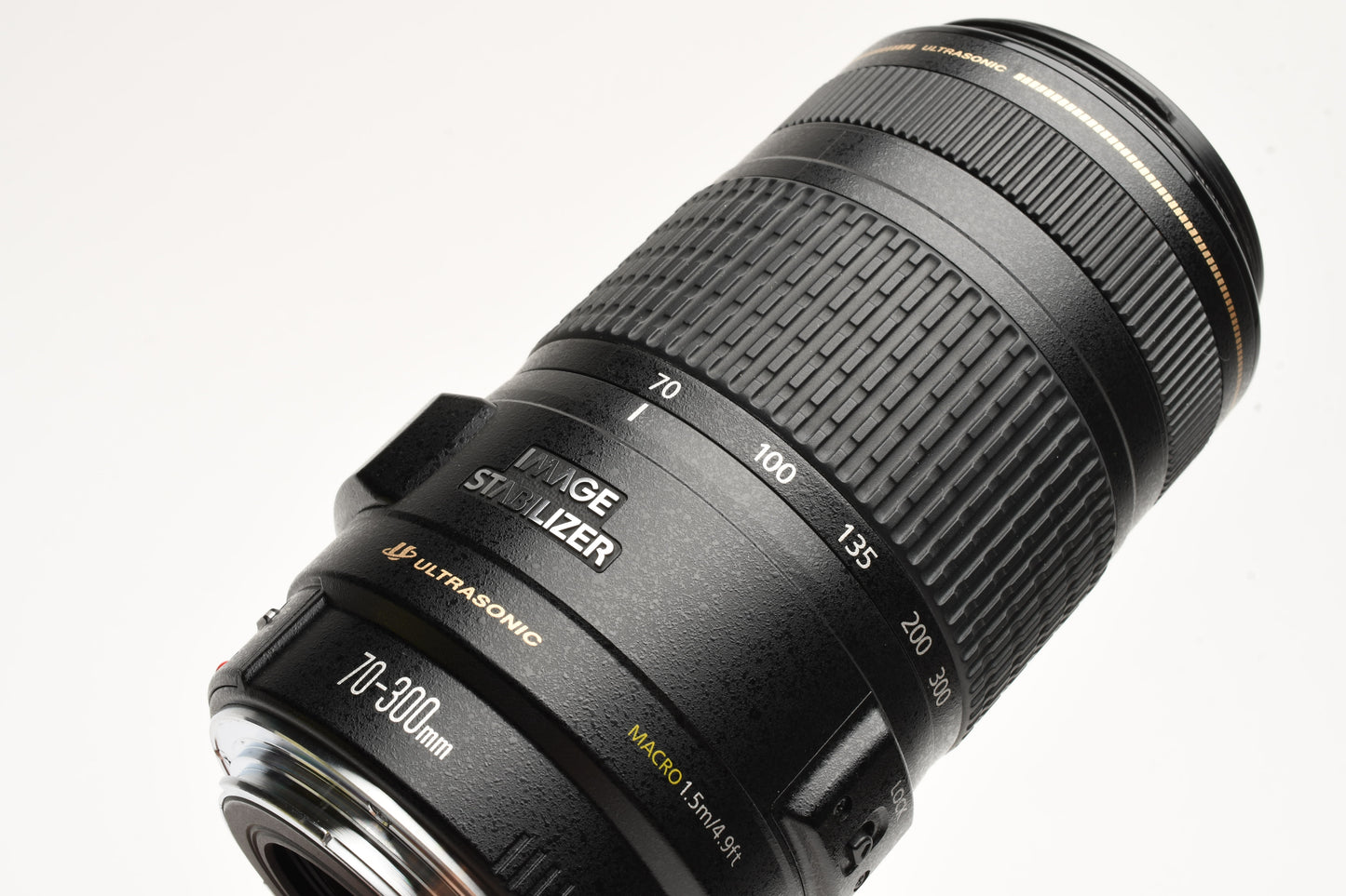 Canon EF 70-300mm f4-5.6 IS USM zoom lens, caps, hood, light use, great!