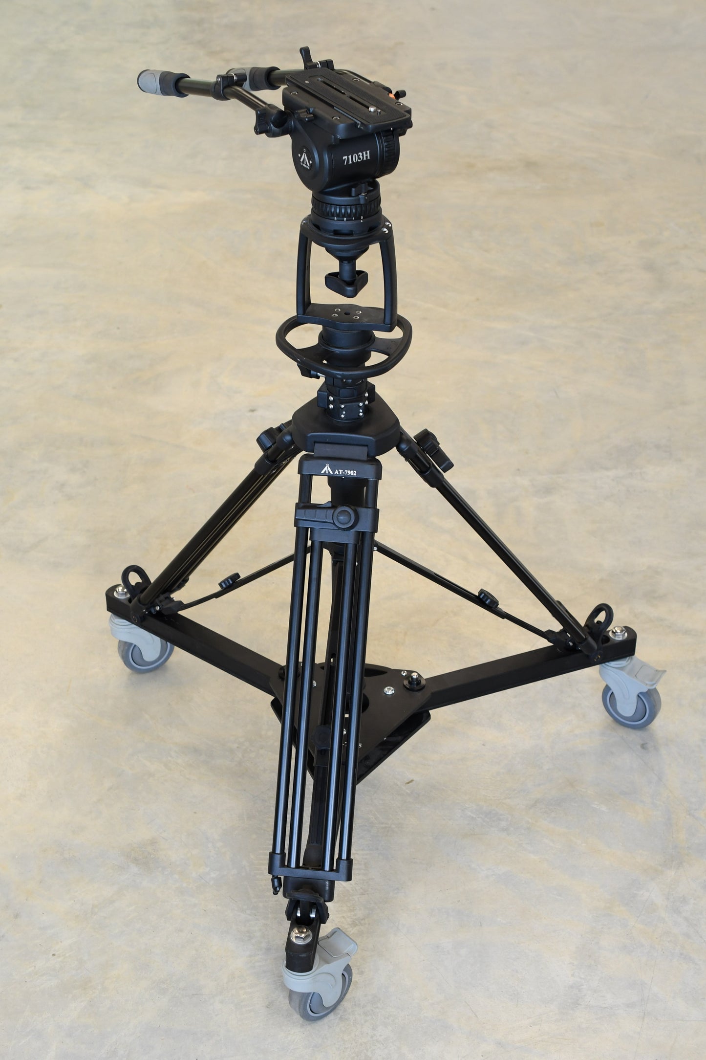 E-Image Air-Controlled Pedestal Tripod Kit, Very nice, clean, Great!