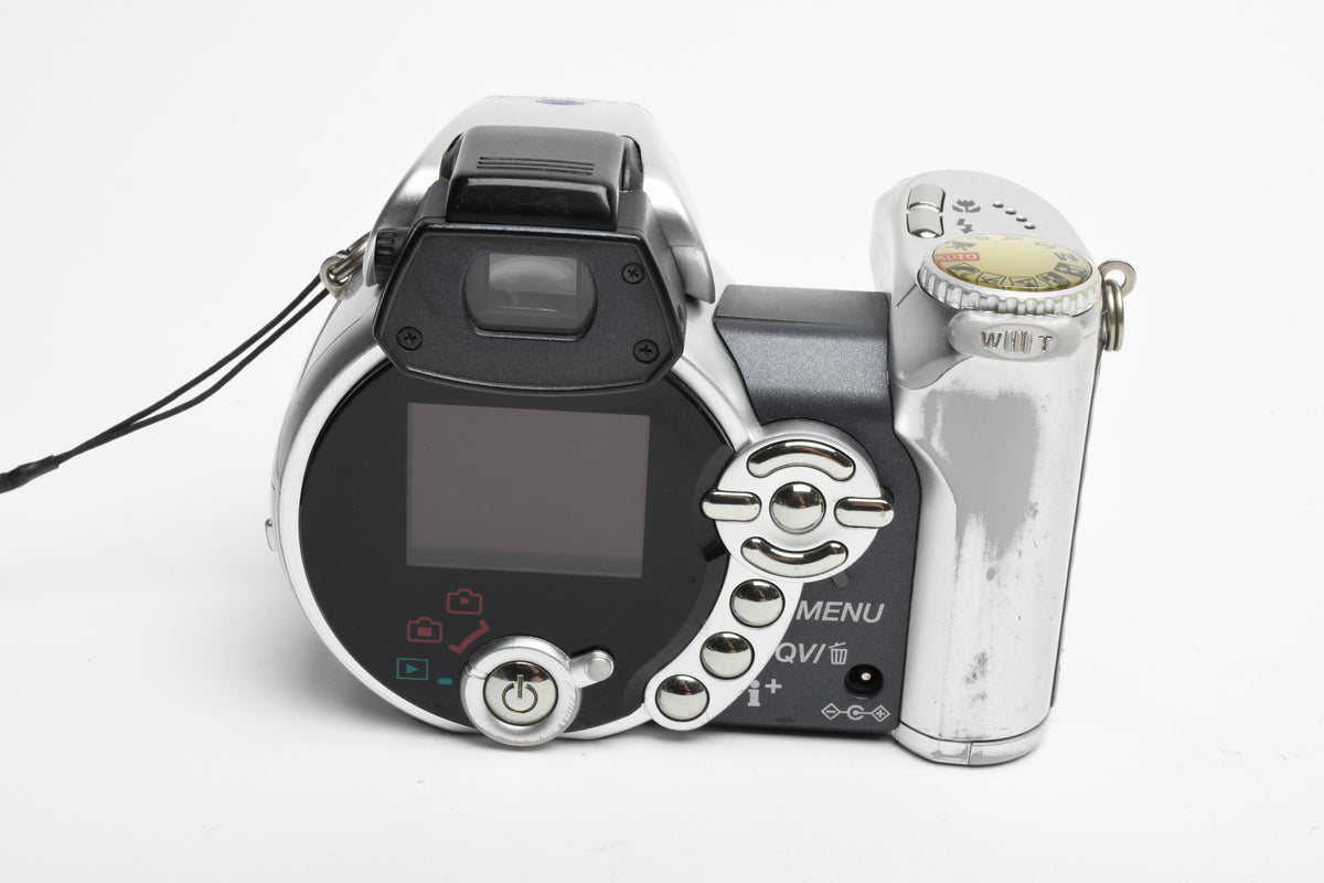 Minolta Dimage Z2 Digital Point&Shoot w/128MB card, strap, cap, Tested