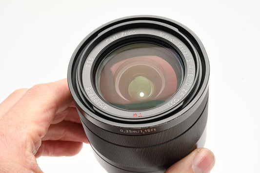 Sony Zeiss 16-70mm f4 ZA OSS E-Mount (for APS-C) Vario-Tessar T* SEL1670Z