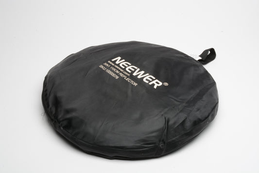 Neewer 5 in 1 43" (110cm) collapsible reflector kit