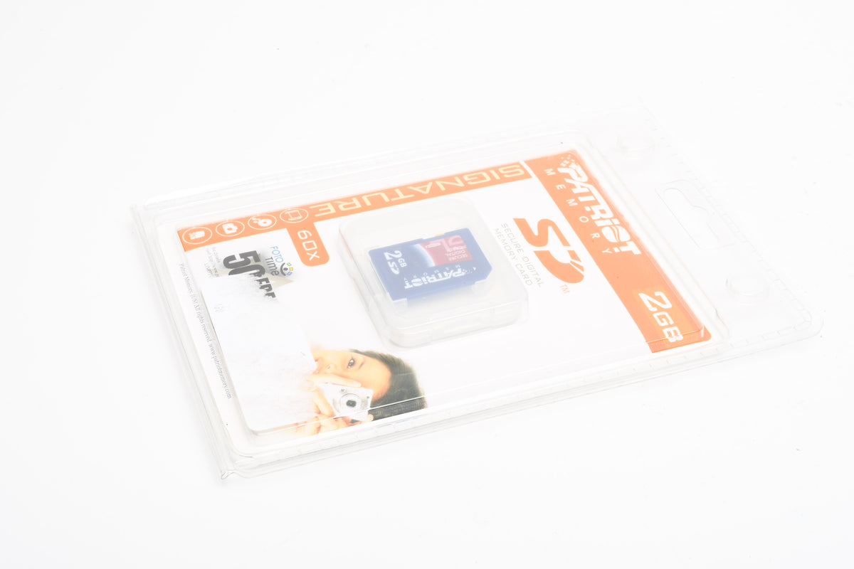 Patriot Memory 2GB SD card New in Blister Pack