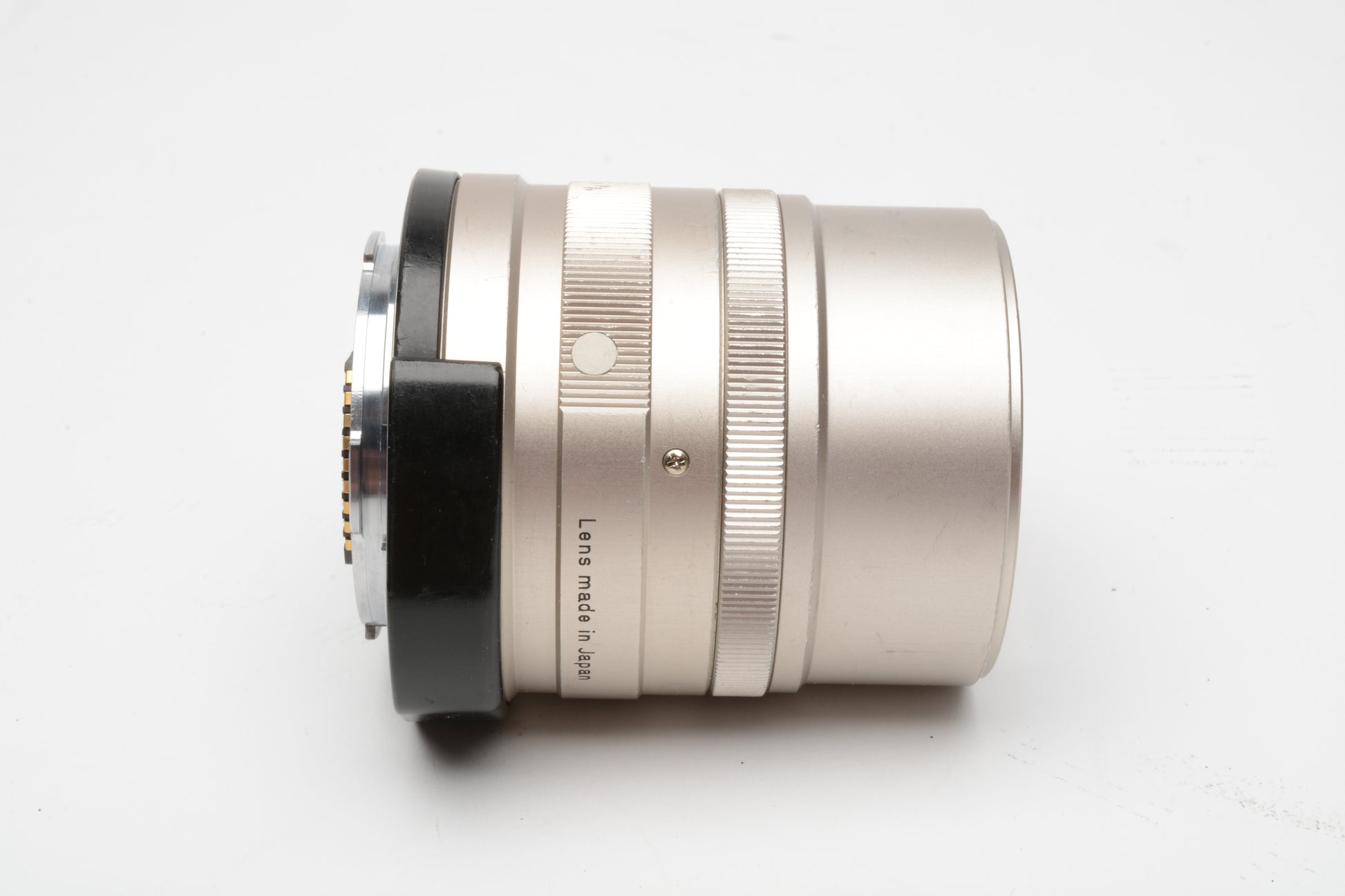 Contax Zeiss Sonnar T* 90mm f2.8 lens, caps, Nice & Sharp!