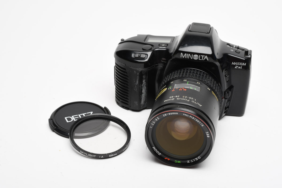 Minolta Maxxum 2xi w/28-80mm F3.5-4.5 Lens w/ skylight filter, Bargain, Read*