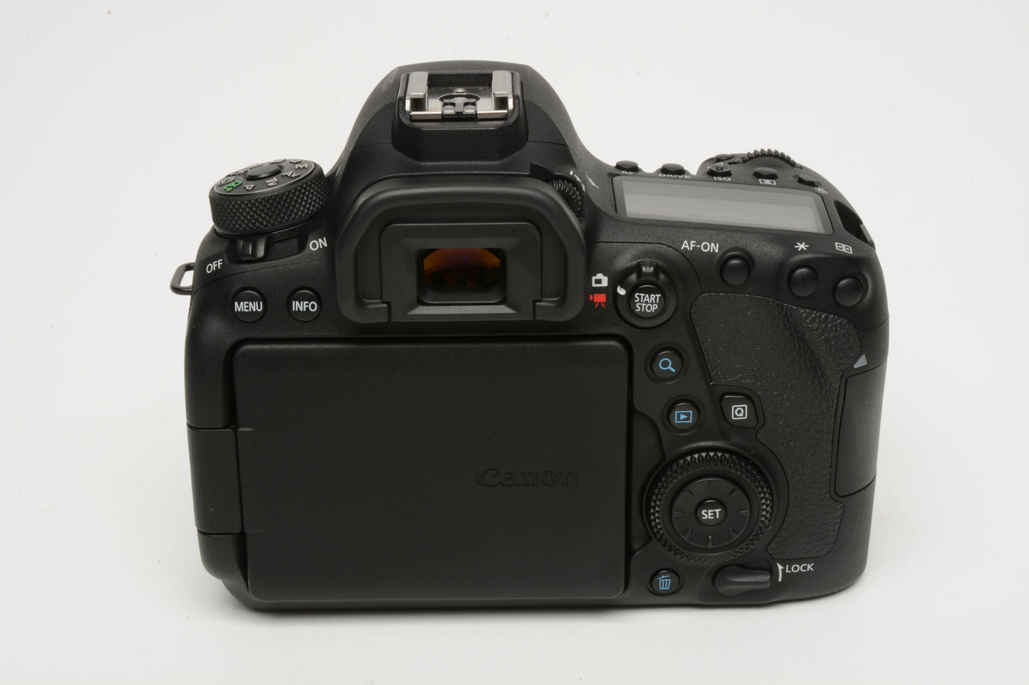 Canon EOS 6D Mark II 26.2MP DSLR body, batt, charger, only 122 acts!! Tested, great!