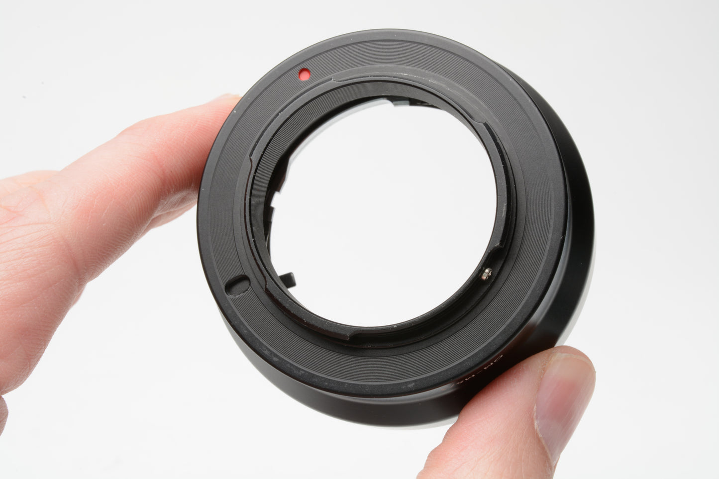 Urth all-metal lens mount adapter Olympus OM to Micro 4/3 Mount