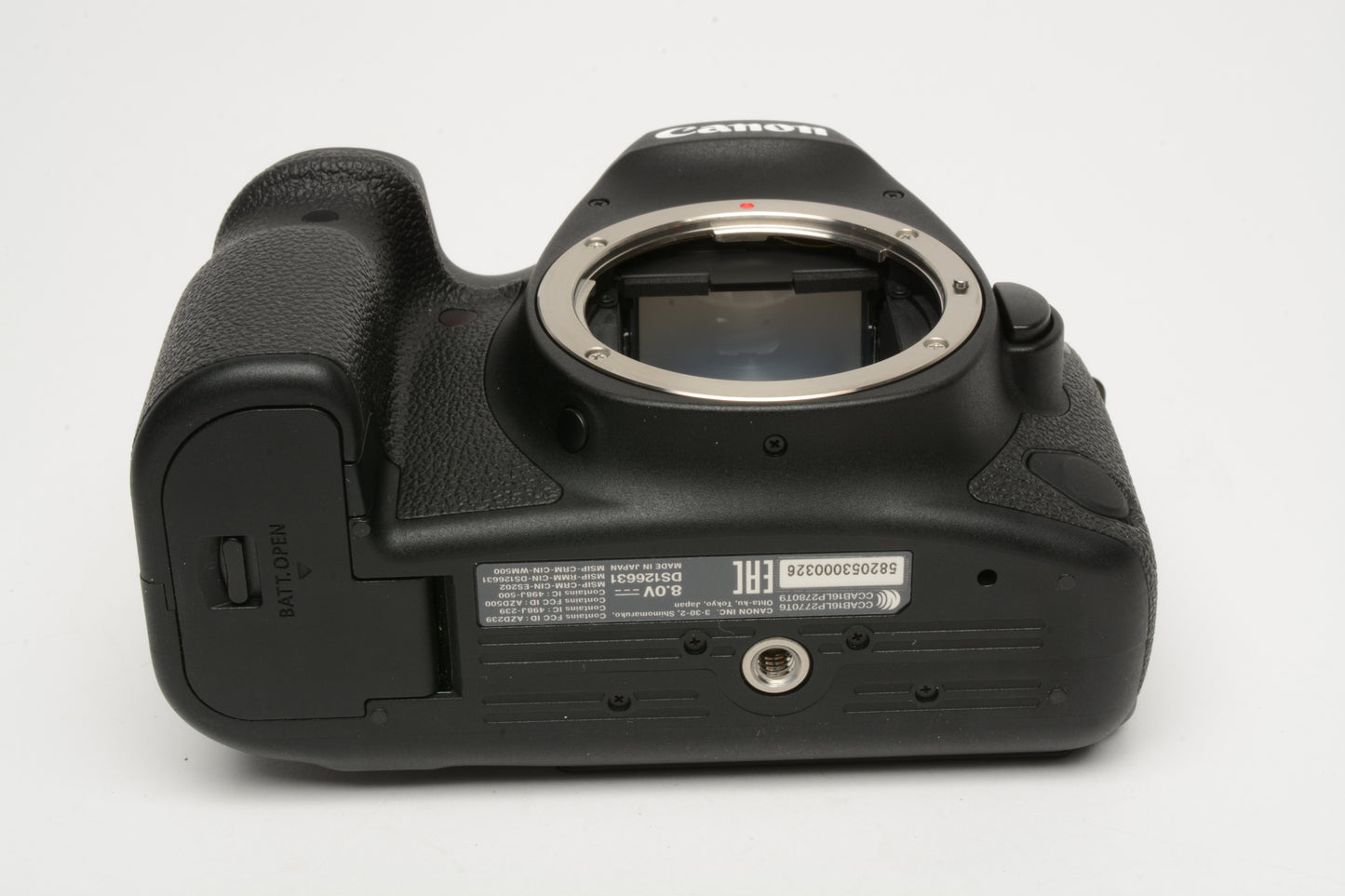 Canon EOS 6D Mark II 26.2MP DSLR body, batt, charger, only 122 acts!! Tested, great!