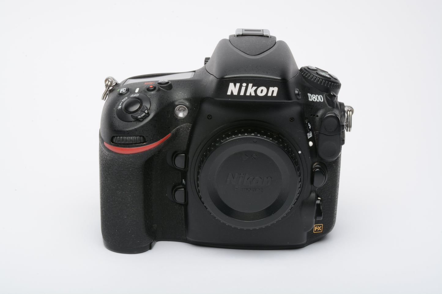 Nikon D800 DSLR body, USA version, batt+charger+USB, only 36K Acts!