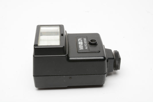 Minolta Auto 200X Auto Electroflash, pouch, tested, clean