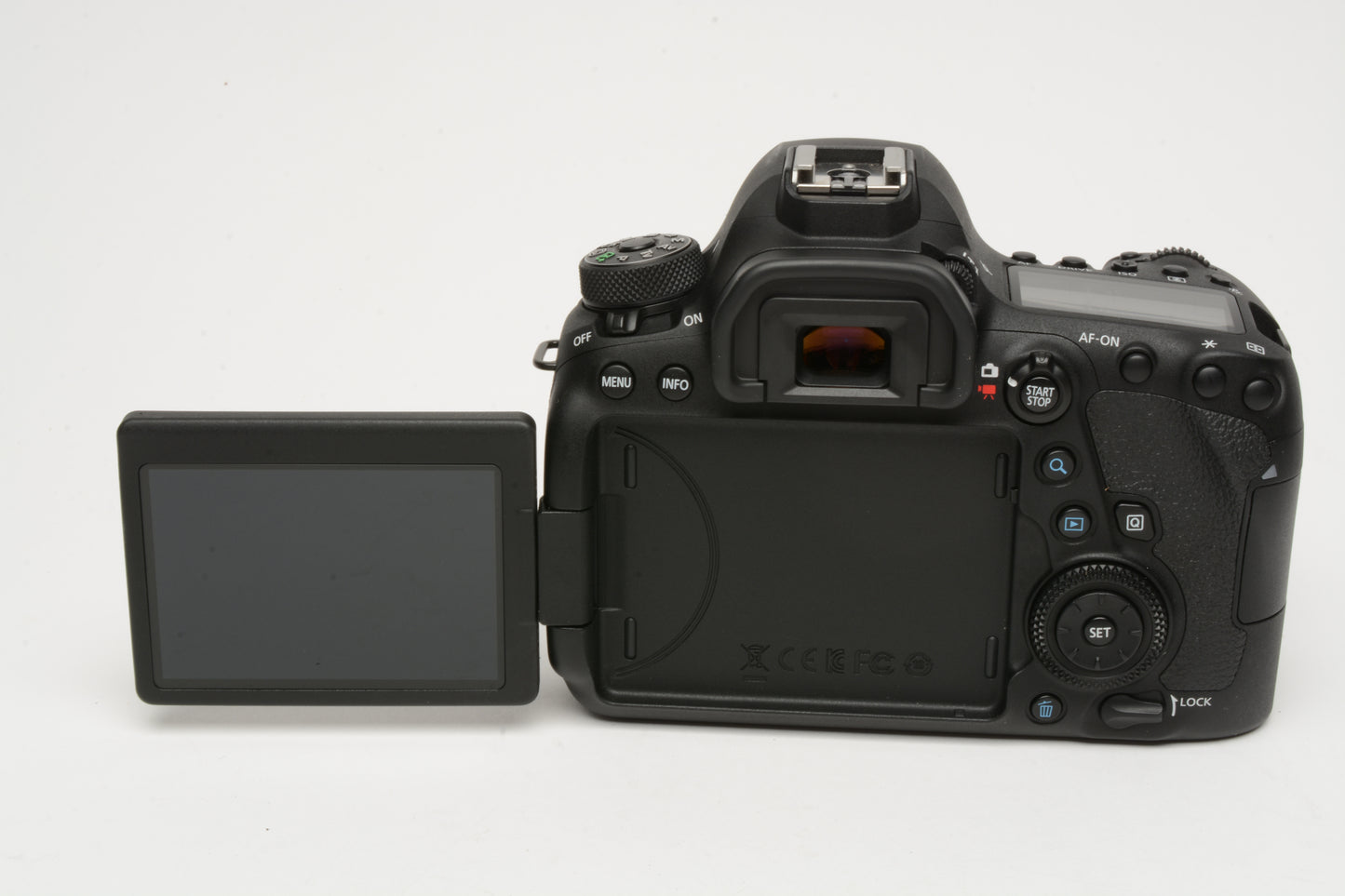 Canon EOS 6D Mark II 26.2MP DSLR body, batt, charger, only 122 acts!! Tested, great!