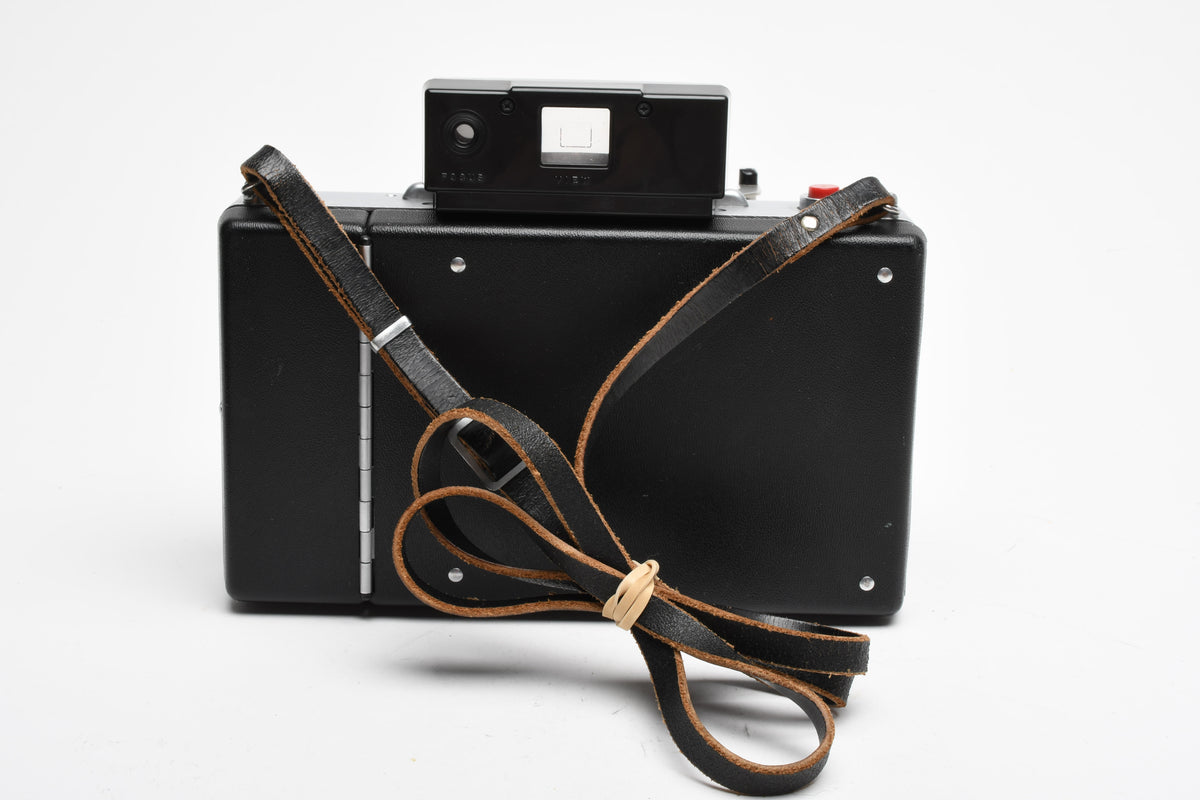 Polaroid Automatic 100 Instant camera w/strap